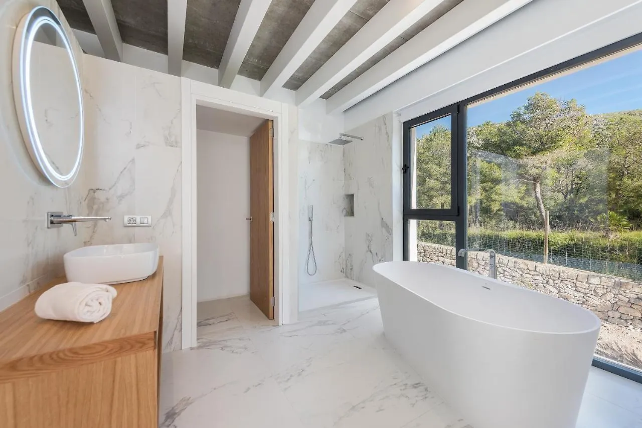 Brand New Luxury Villa Infinity Pool & Views Alcudia