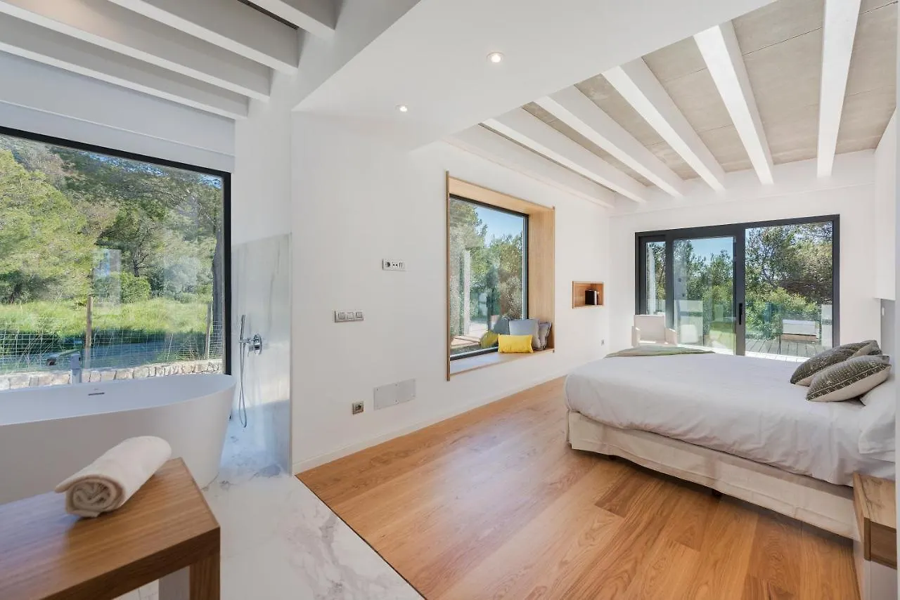 Brand New Luxury Villa Infinity Pool & Views Alcudia  Alcudia (Mallorca)